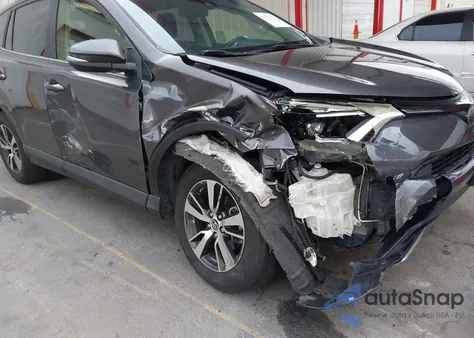2018 Toyota Rav4 Xle from USA, damaged, VIN JTMWFREV8JJ735287